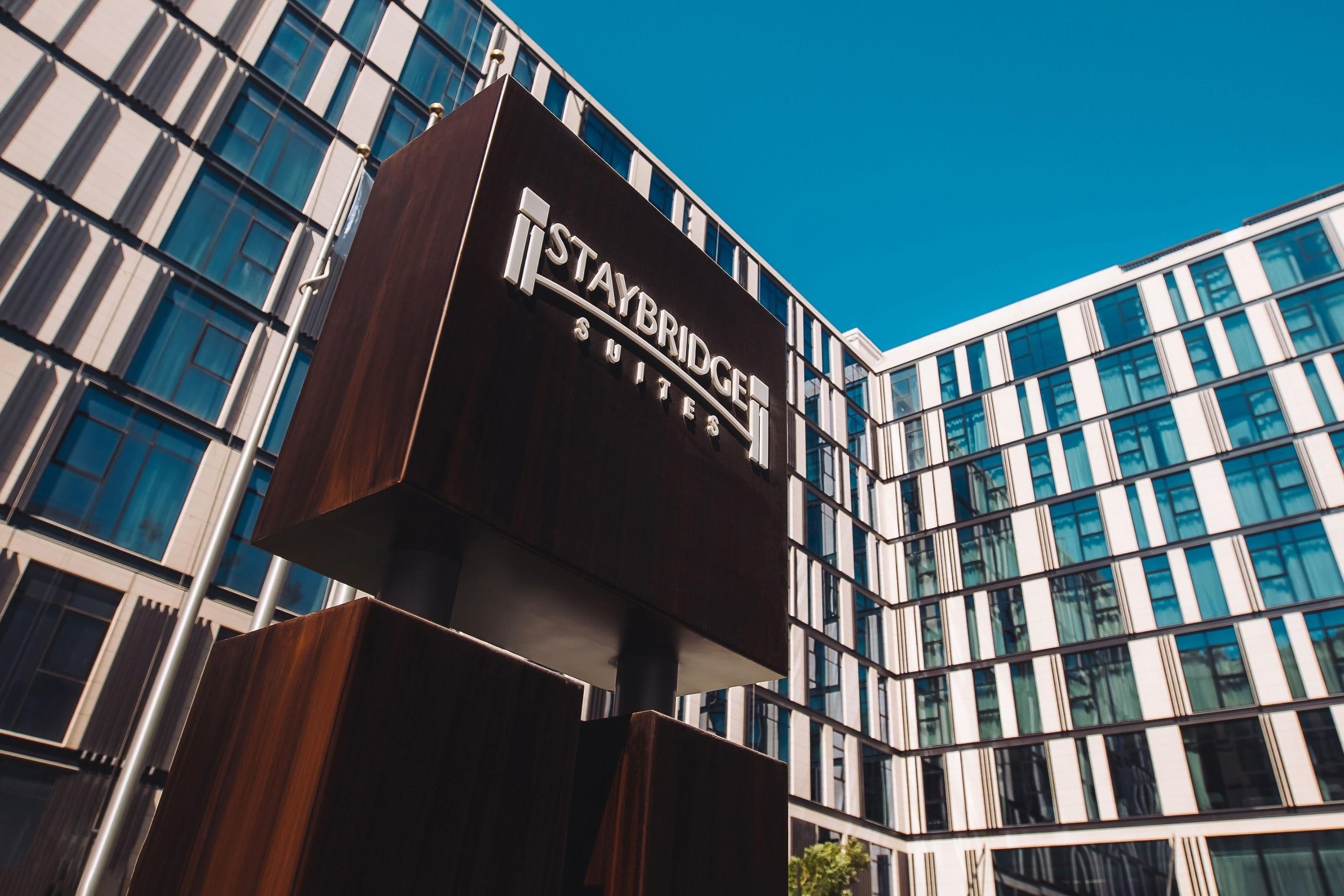 Staybridge Suites Al Maktoum Airport