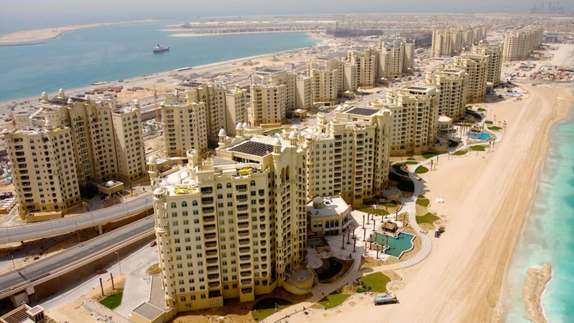 Shoreline Apartments