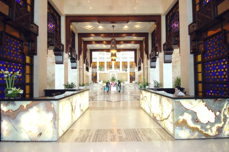 Al Mamoura