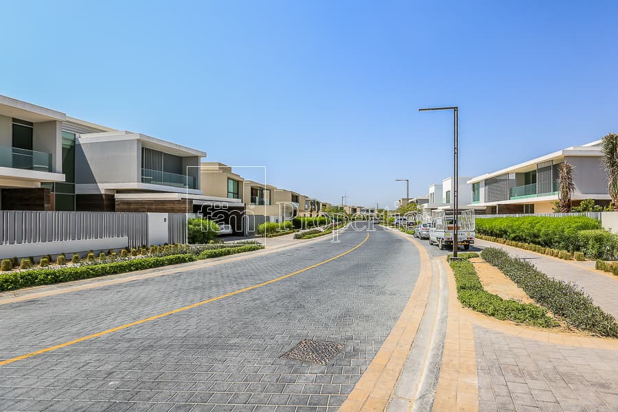 Parkway Vistas Villas