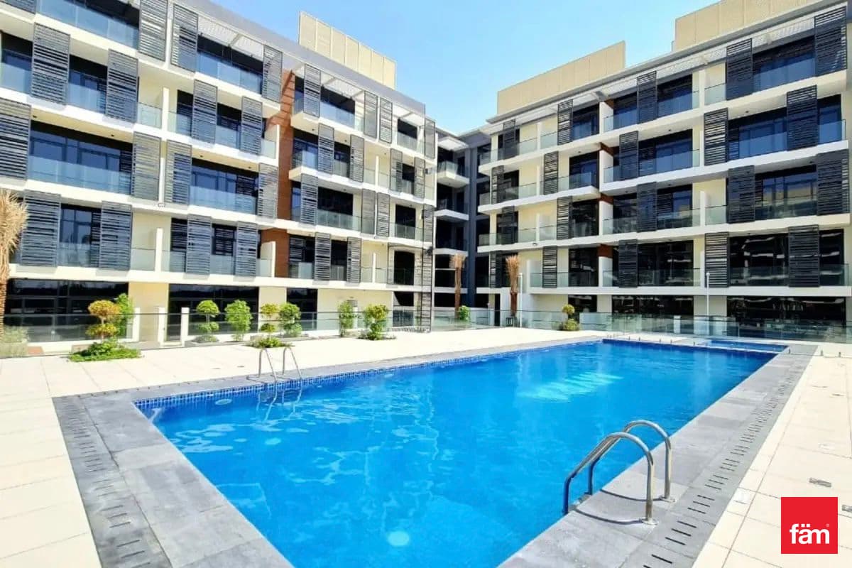 Pool | High Roi | Vacant | Balcony | Freehold