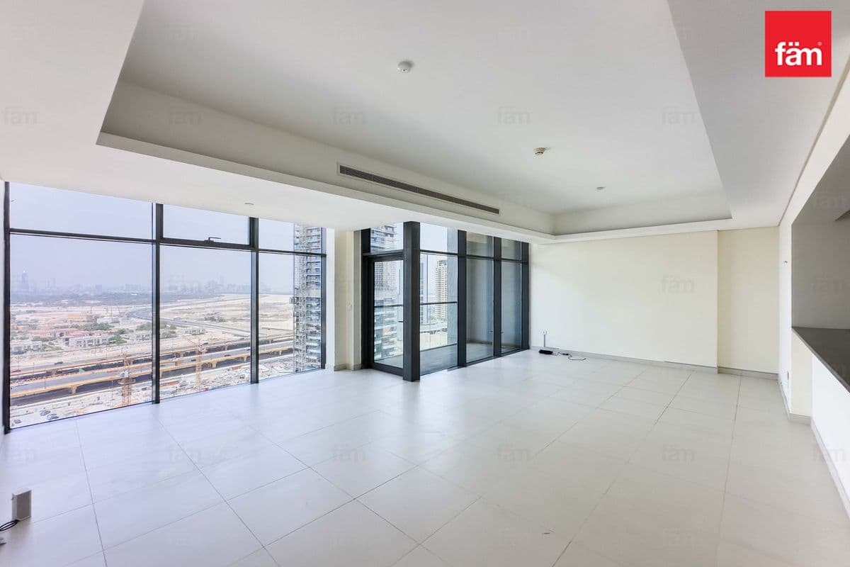 2 Br With Maid | Vacant | Multiple Options