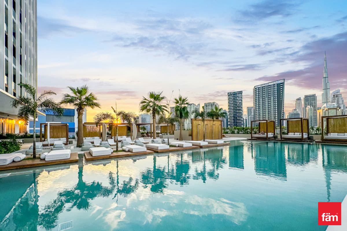 Available Now | Modern Studio | Dubai Mall Access