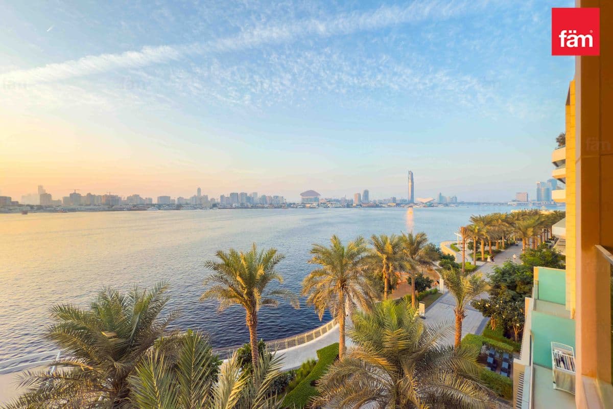 Triplex Townhouse| Burj And Sea View| Vacant