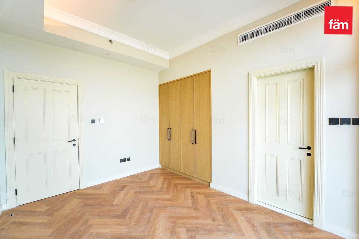 Spacious | Burj View | Chiller-Free