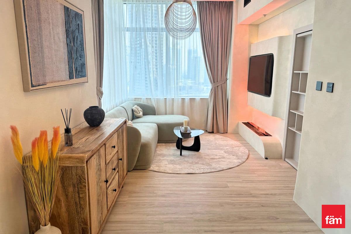 Partial Sea View|Luxurious Upgrade|Fully Furnished