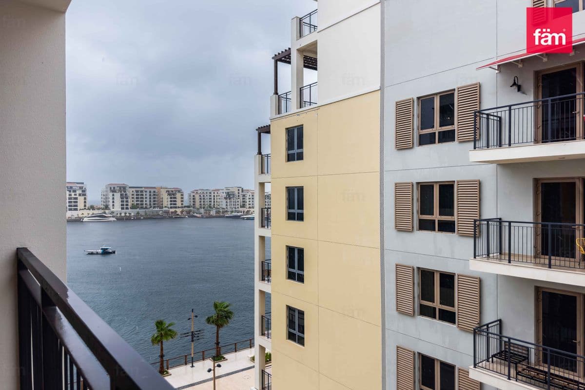 Vacant | Unfurnished | Large Layout
