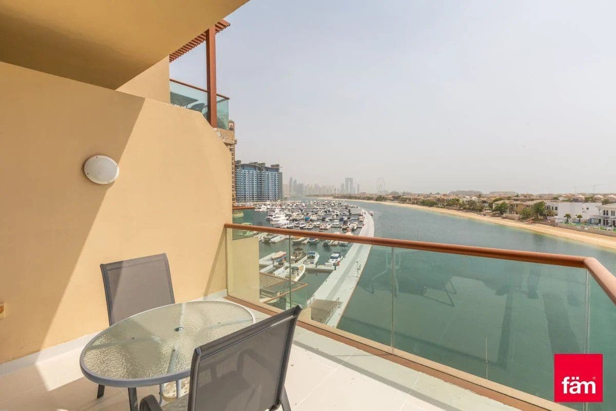 Spacious Studio Apartment | Sea View