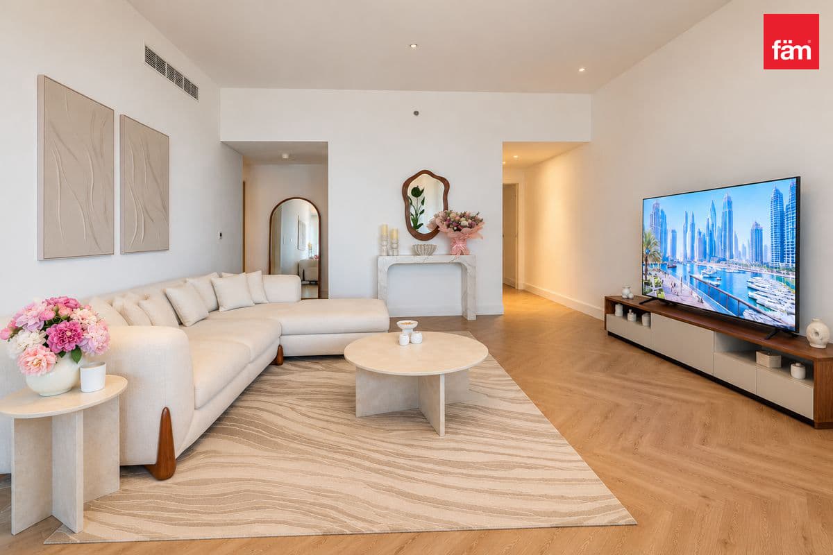 High Floor | Upgraded | Sea And Marina View