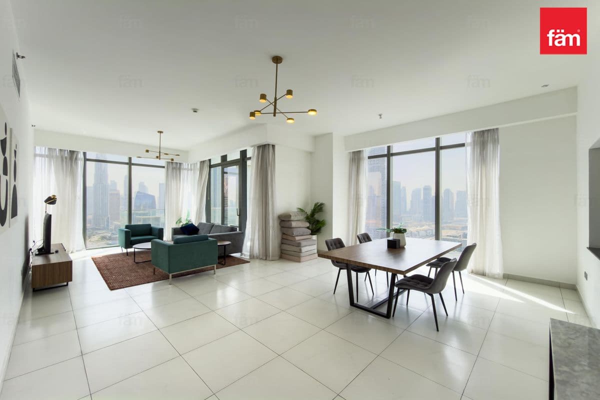 High Floor | Natural Light | Huge Size| Sea Views