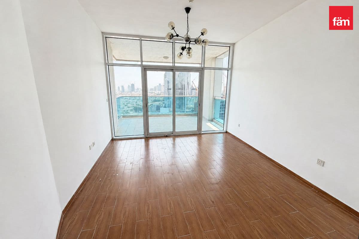 High Floor | Multiple Options | Summer Offer!