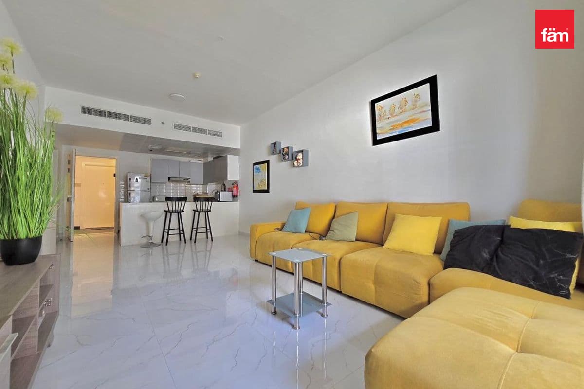 Huge Layout | Prime Location | Community View
