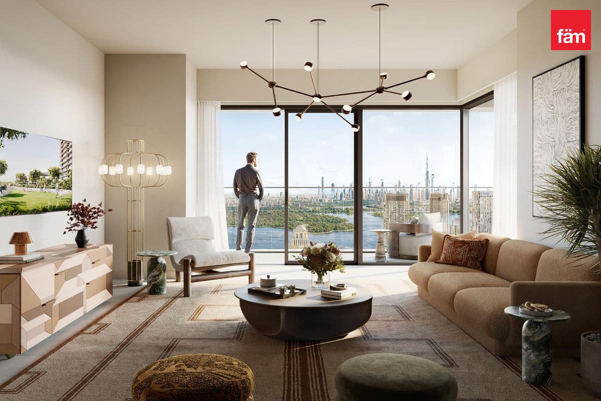 Elegant Water & Skyline View | Spacious 1br