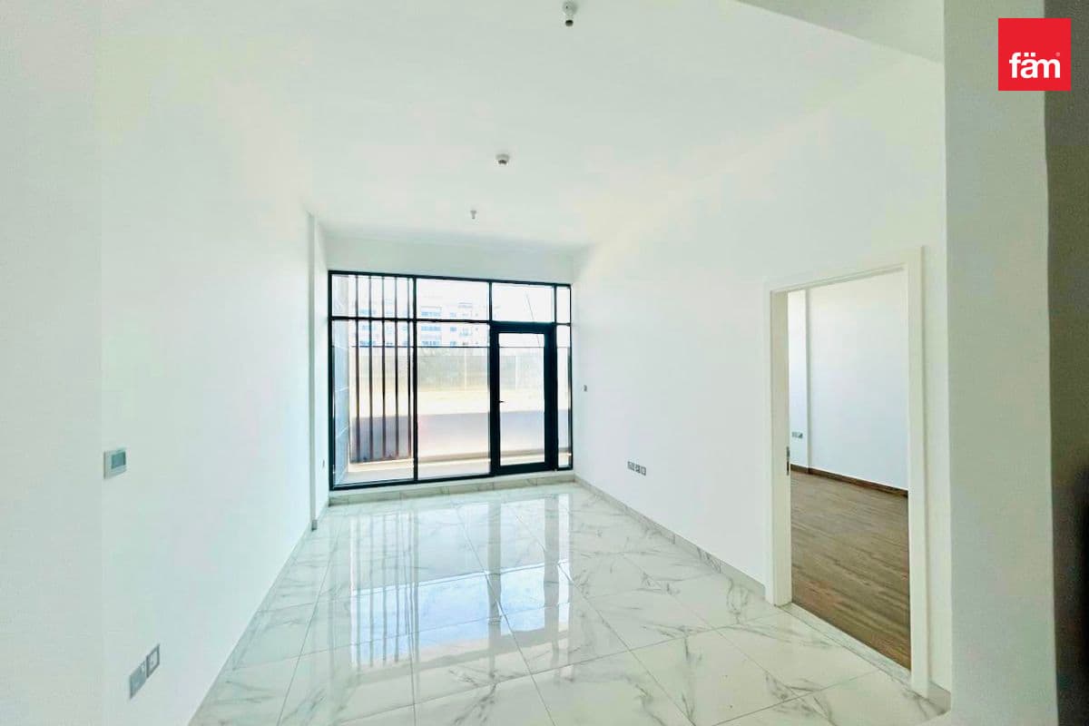 Stylish 1br | Bright & Spacious | Ready To Move In