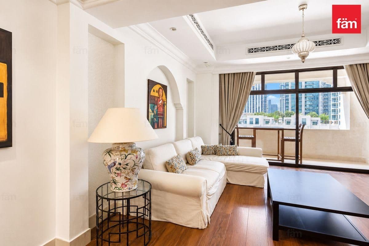 Fully Furnished | Spacious Layout | Old Town