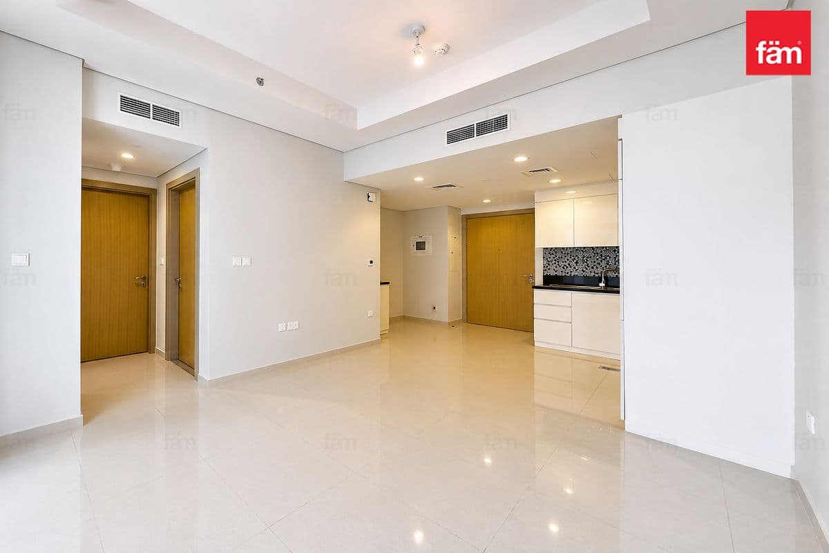 Brand New | High Floor | Partial Canal View