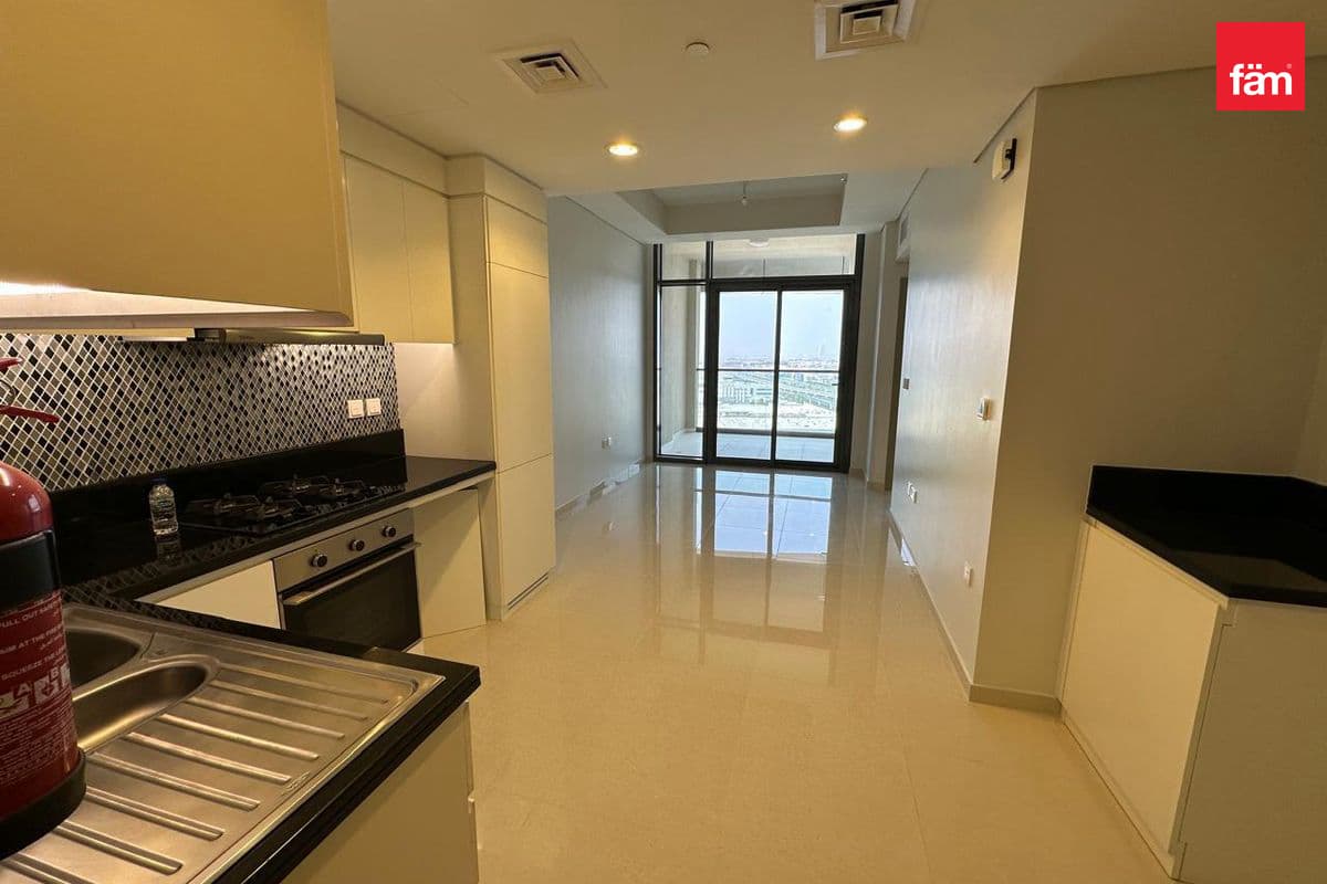 Burj Al Arab View | Middle Floor| Ready