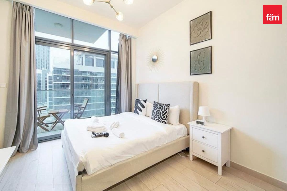 Boulevard View | High Floor | Upgraded | Modern