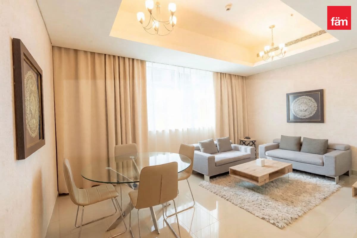 Spacious Apartment | Laundry Room | Furnished
