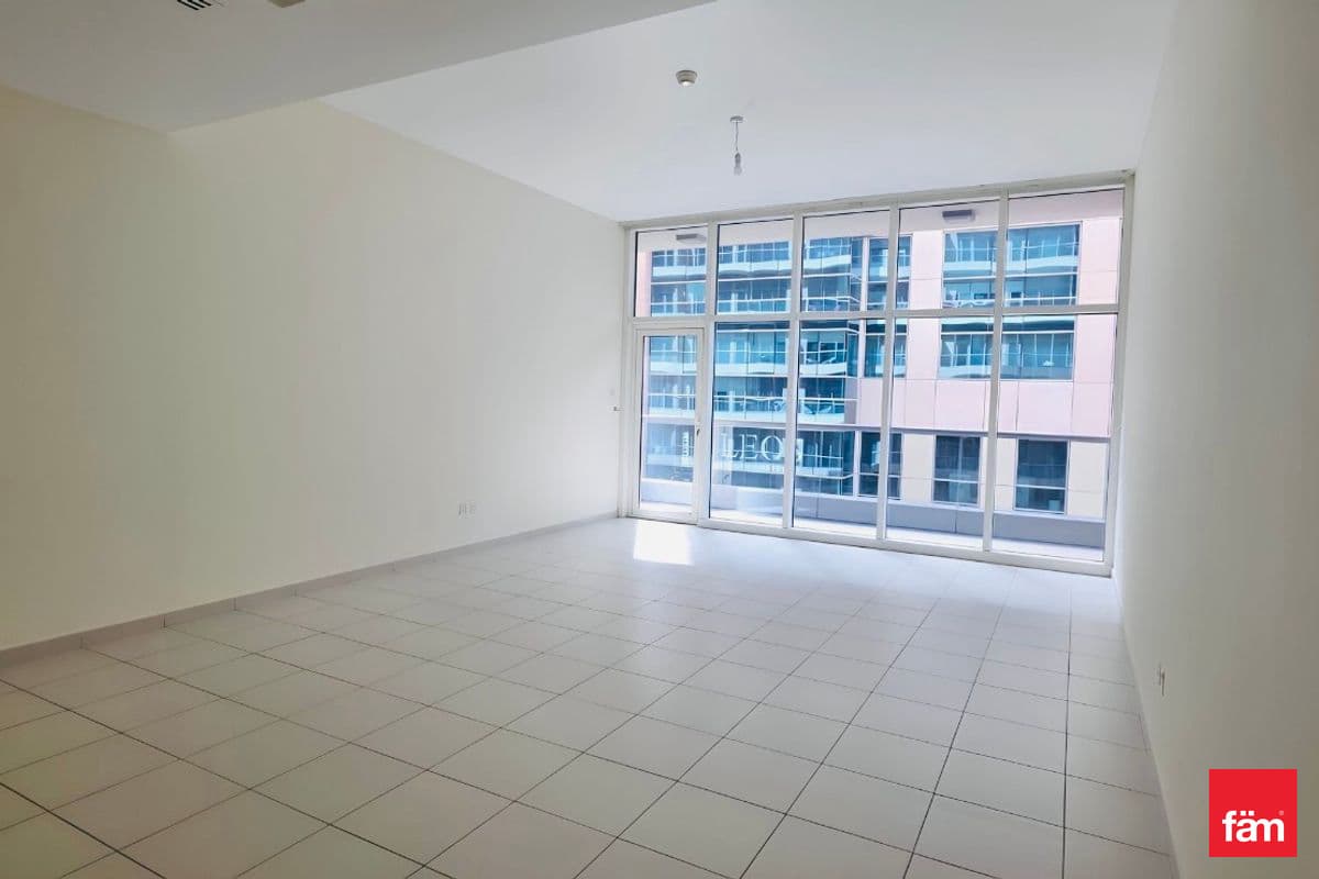 Extremely Spacious | Vacant | Balcony