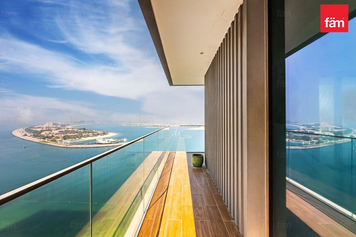 Vacant | 2 Cheques | Unfurnished | Sea View