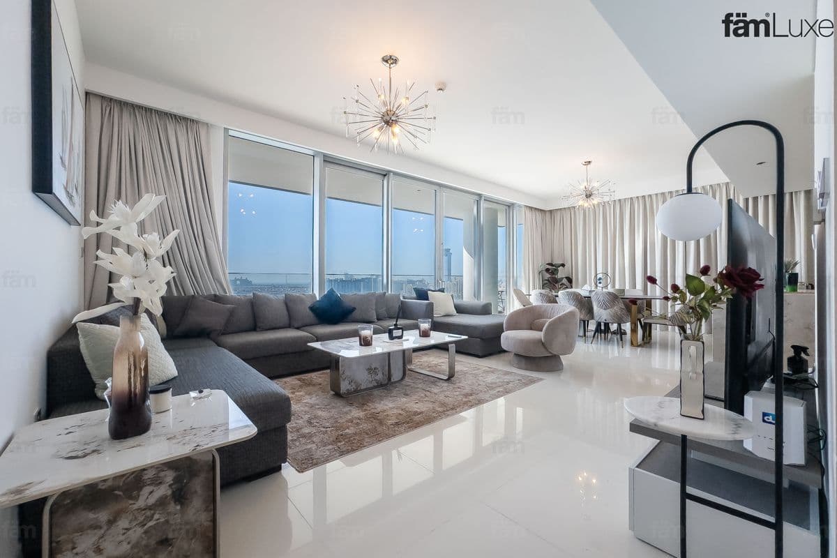 Palm & Sunset View | Upgraded | Private Beach