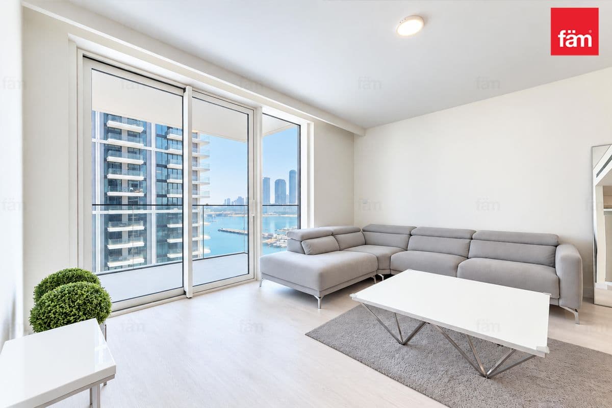Palm Views | Corner | Upgraded | Private Beach