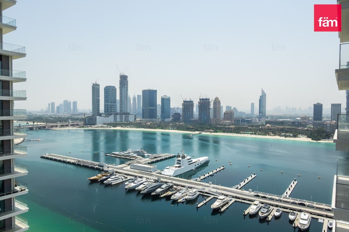 High Floor | Palm And Marina View | Private Beach