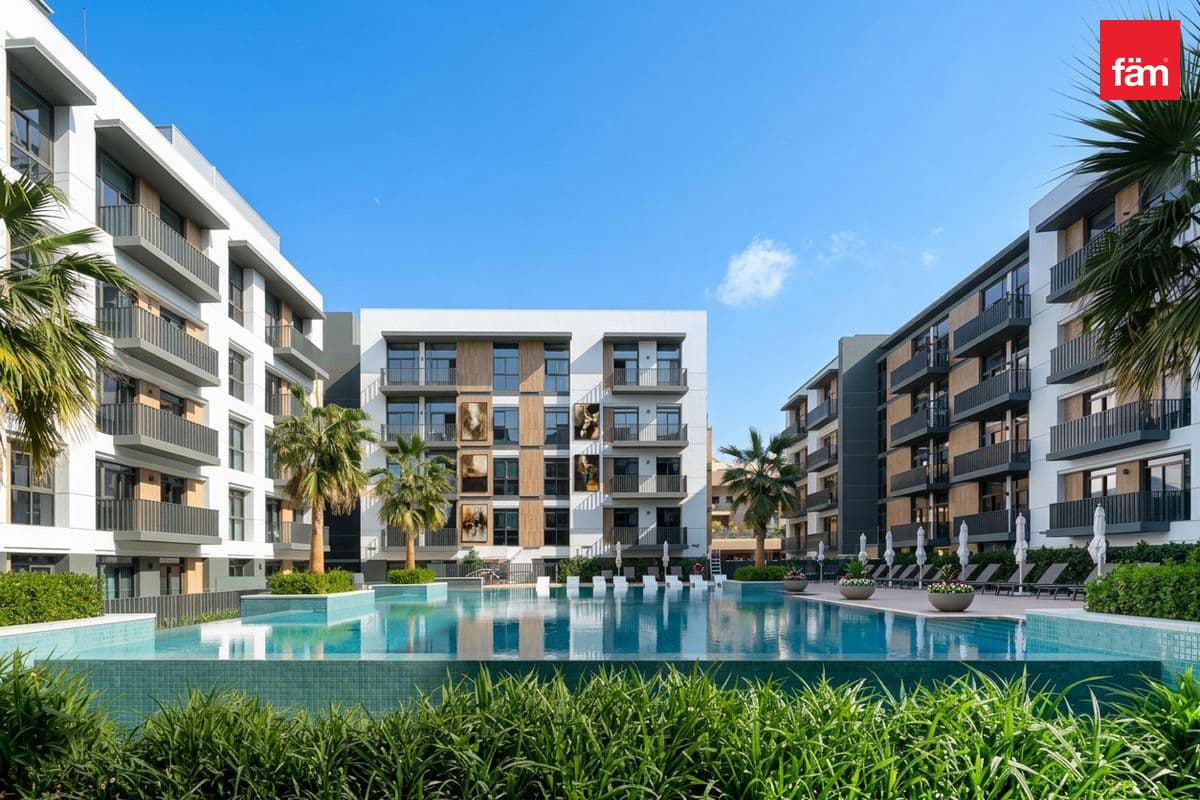 Spacious 2br | Pool View | Fully Equipped Kitchen