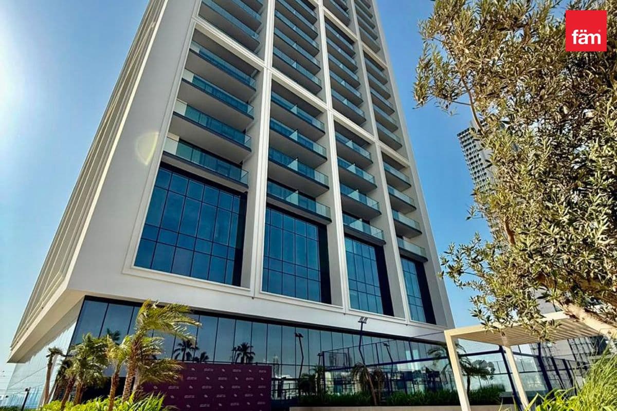 Brand New | Vacant | Pool View