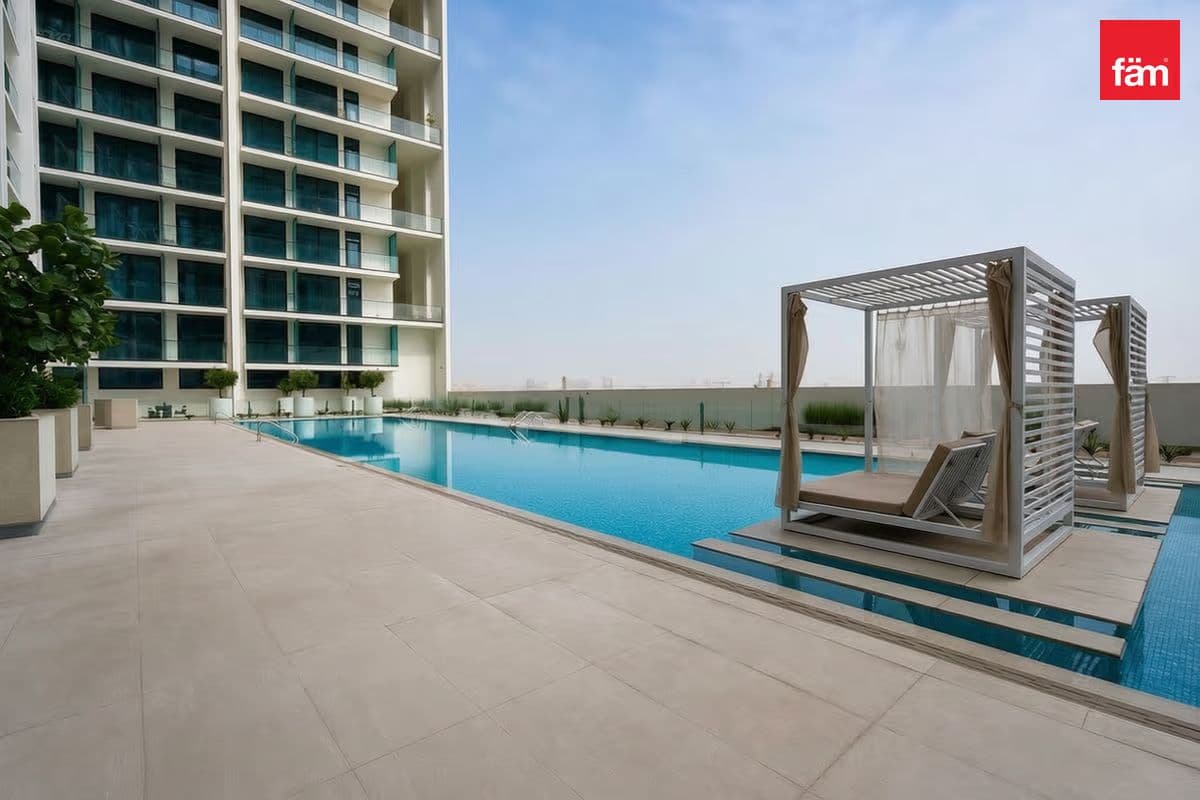 Vacant | Ready To Move | Pool View