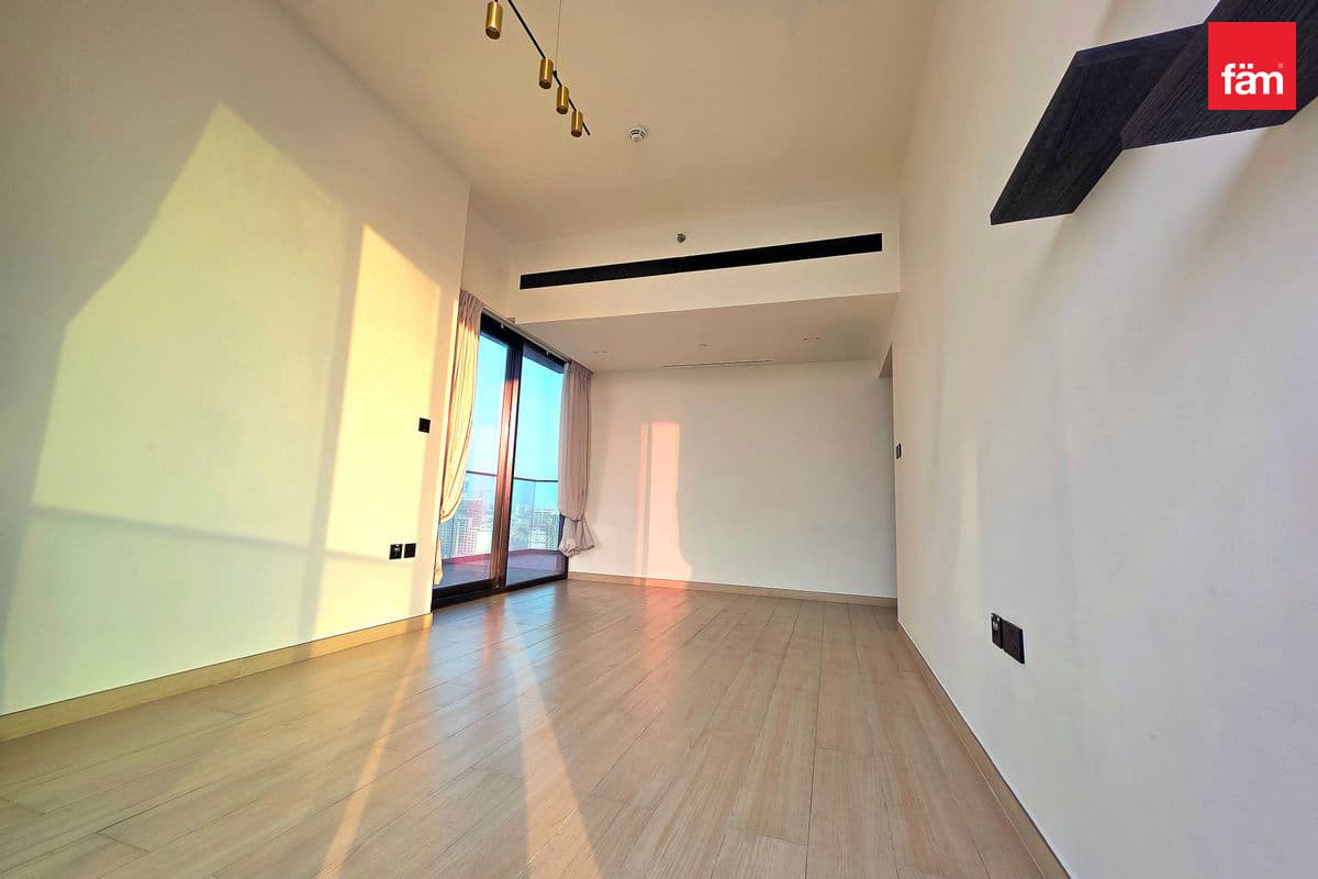 Higher Floor | Prime Location | Spacious