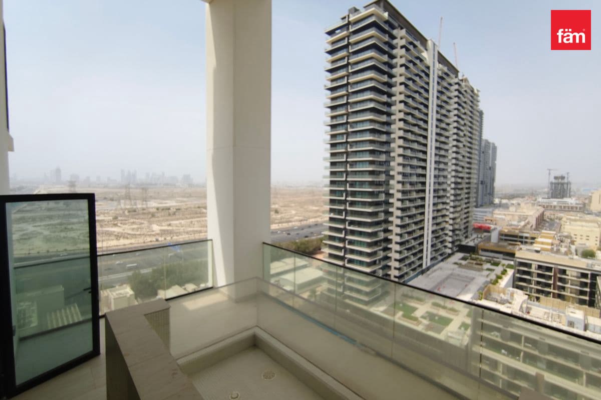 Balcony Pool | Corner Apartment | Ready To Move