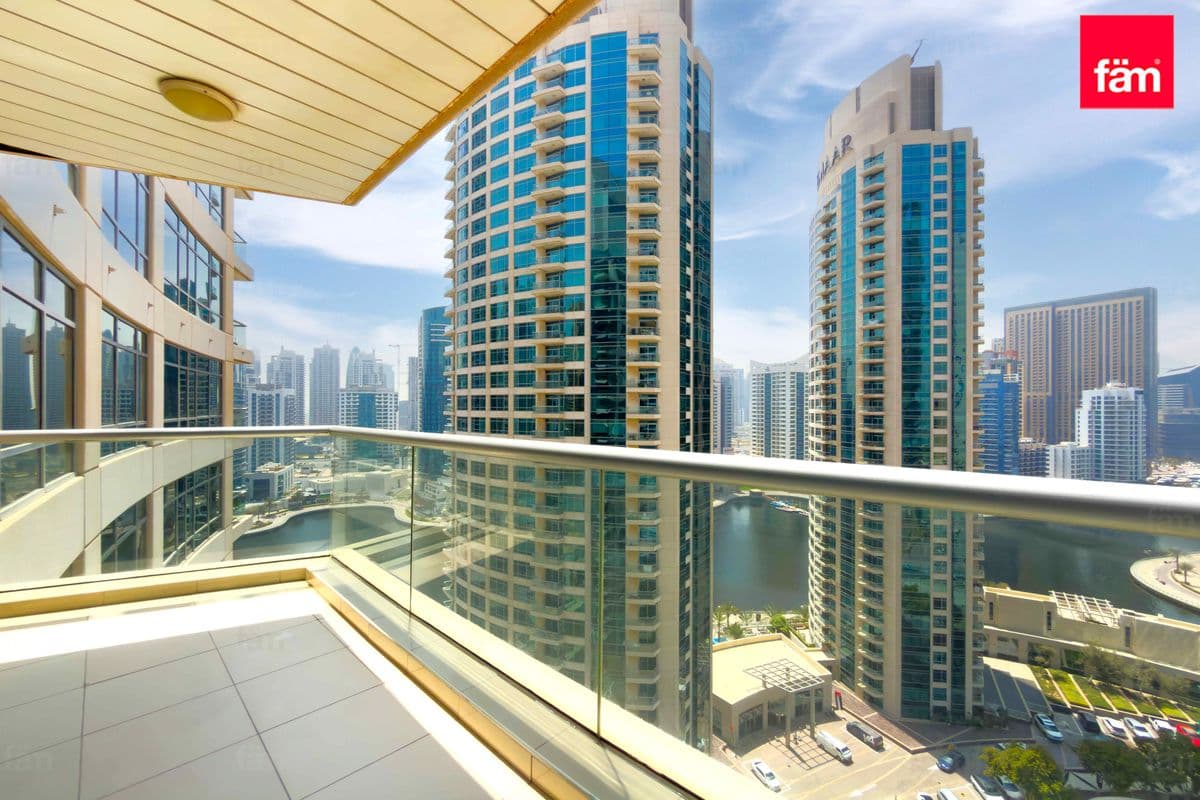 Luxury In EMAAR Marina | Full Marina & Sea View