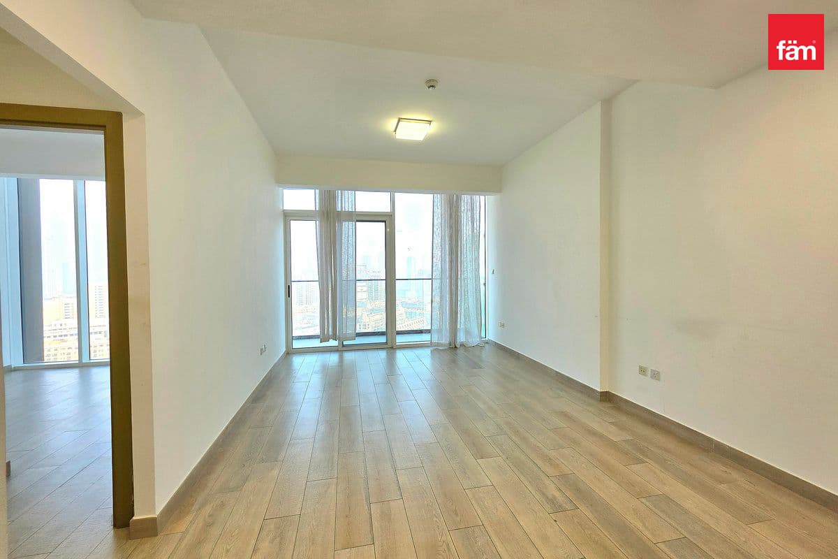 Ready To Move In | Fitted Kitchen | Lower Price