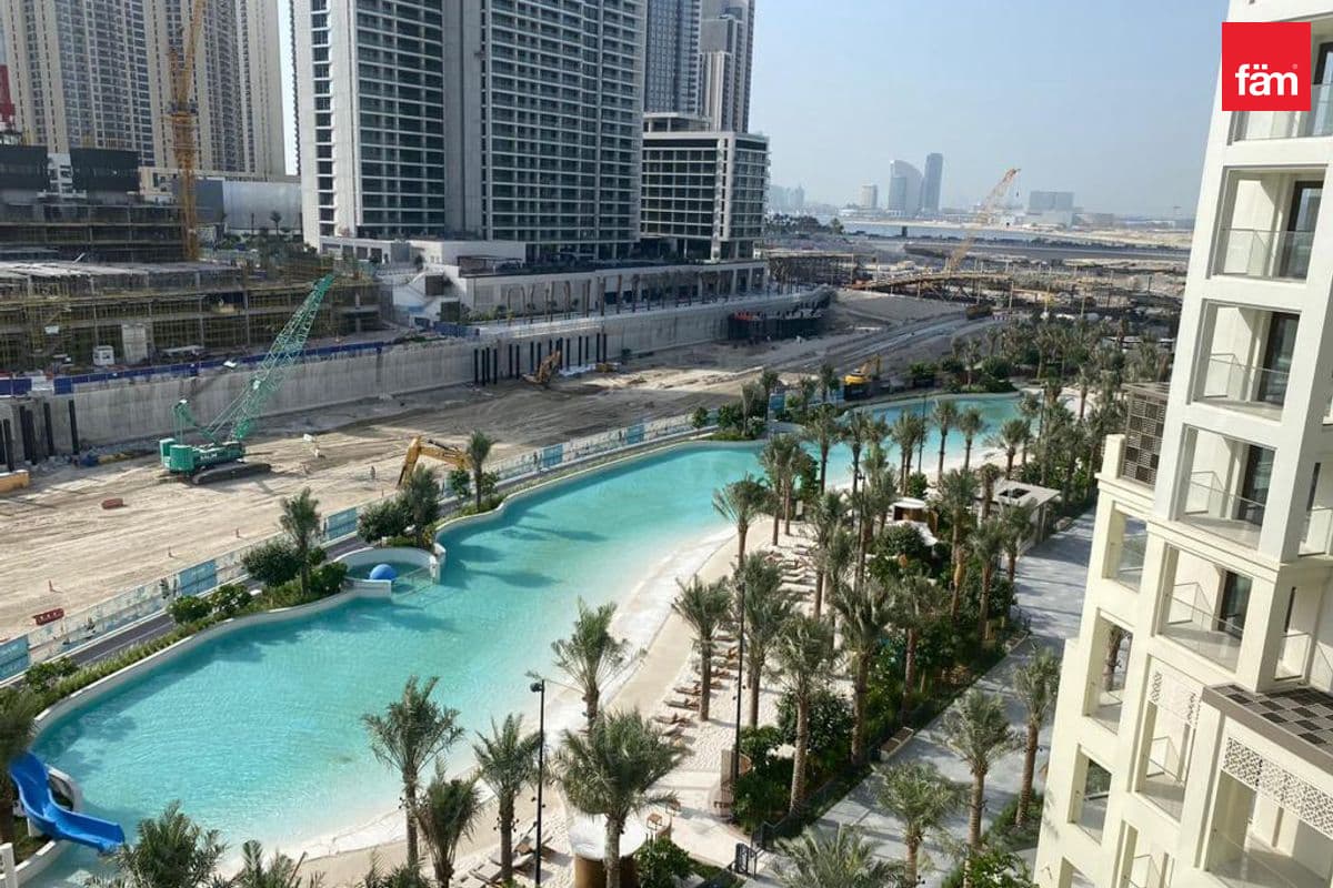 Brand New| Lagoon View |Spacious Layout