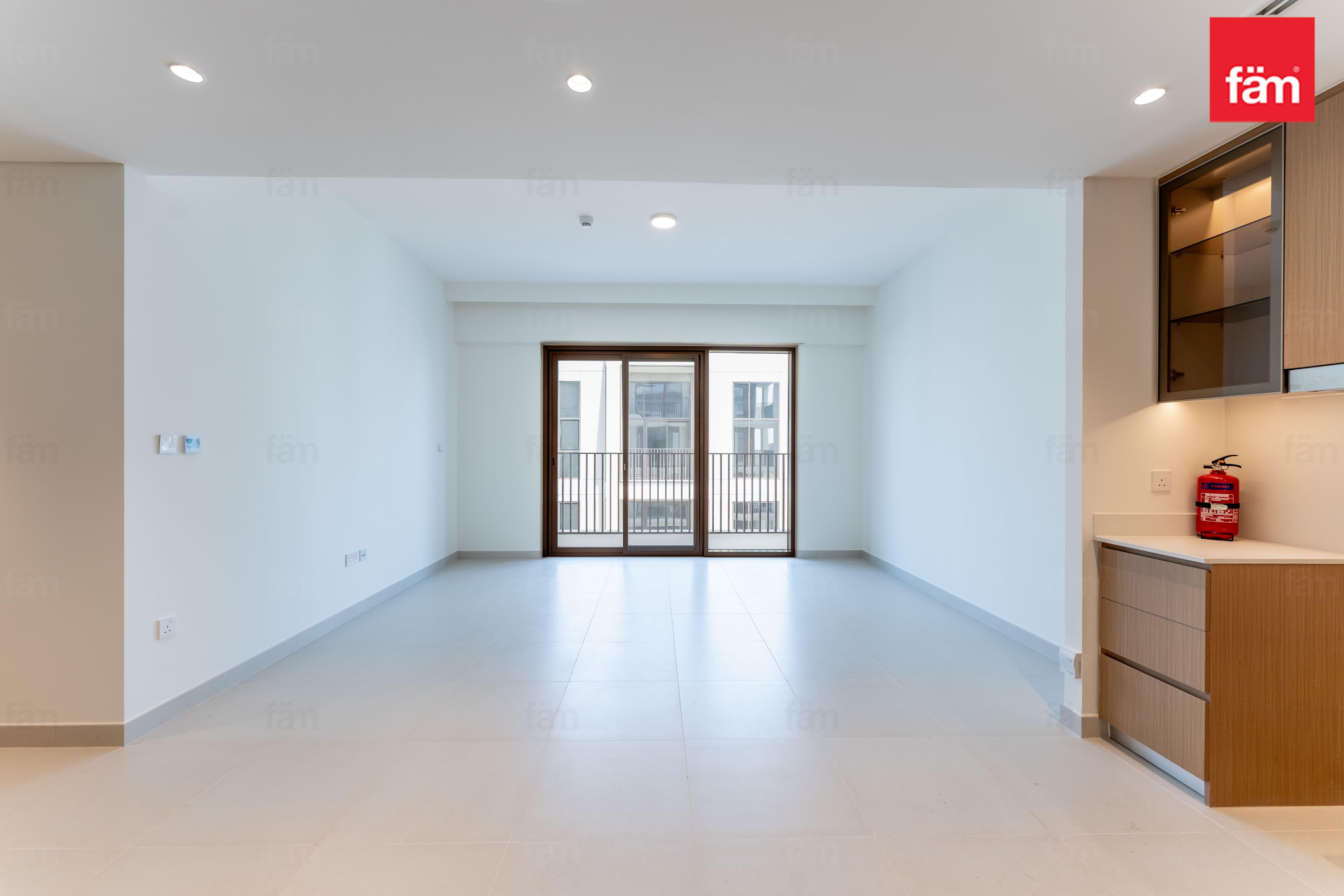 Beachside Elegance | High Floor | Huge Layout