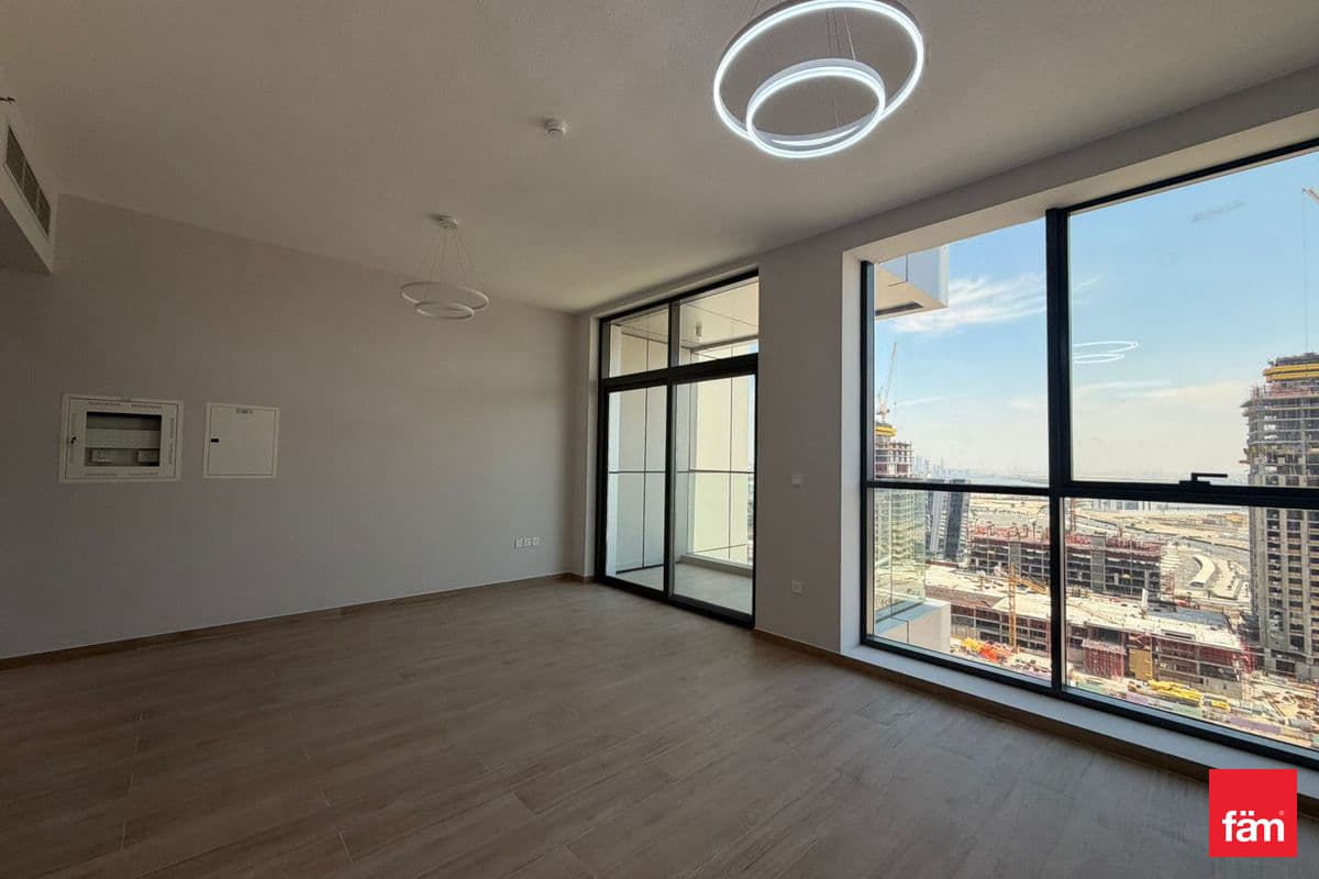 Handed Over | Paramount View | High Floor