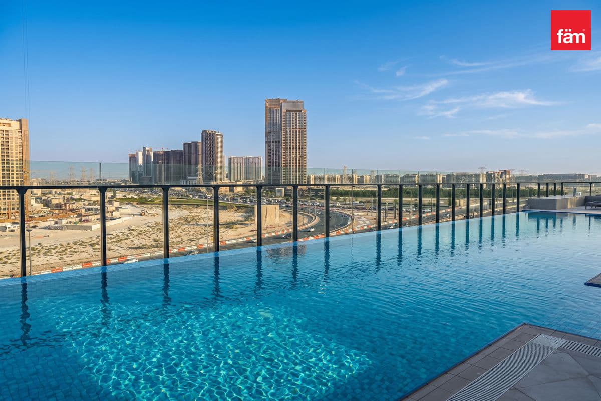High Floor Unfurnished Studio | Century Tower