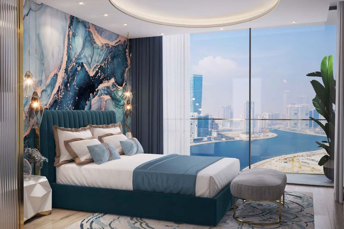 Corner Unit / Full Canal View / Handover Q2 2026