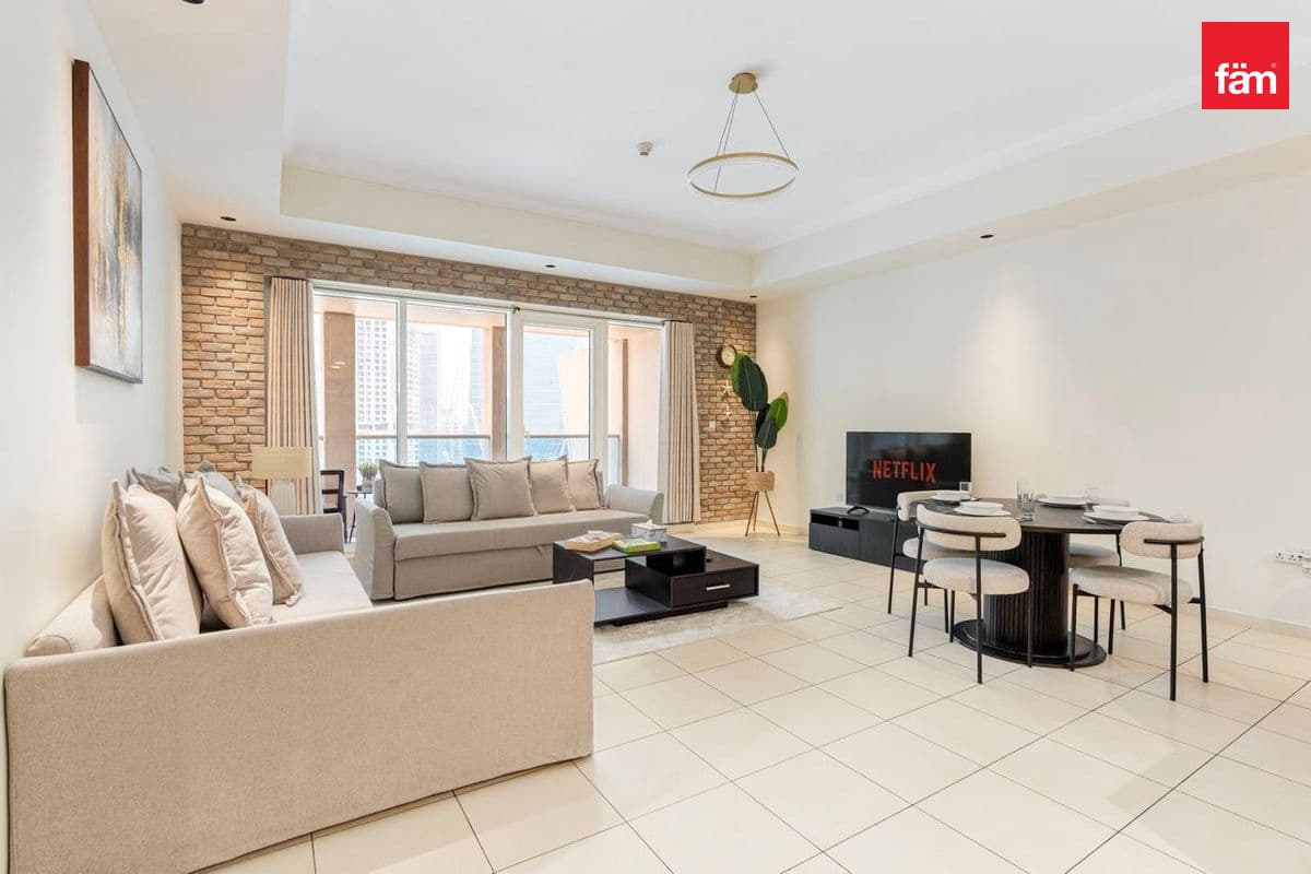 Spacious | Fully Furnished | Canal View