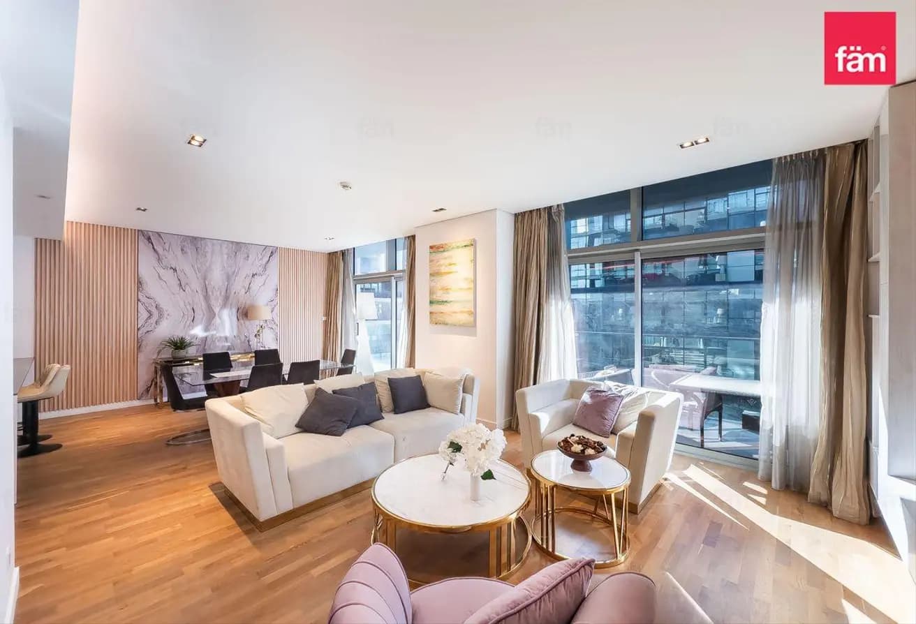 Quite Community View Furnished Near Mall