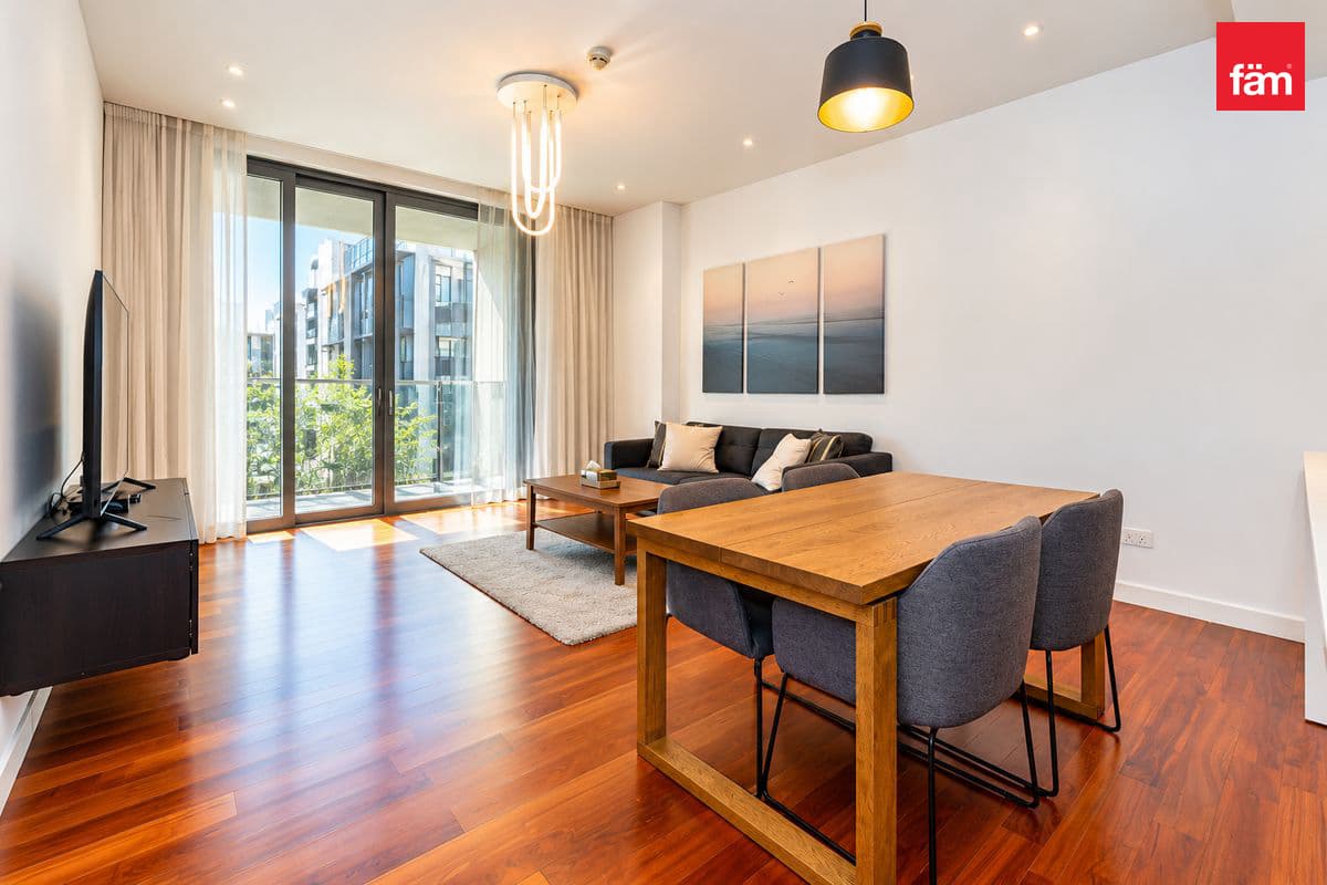 Furnished | Vacant | Prime Locatiion