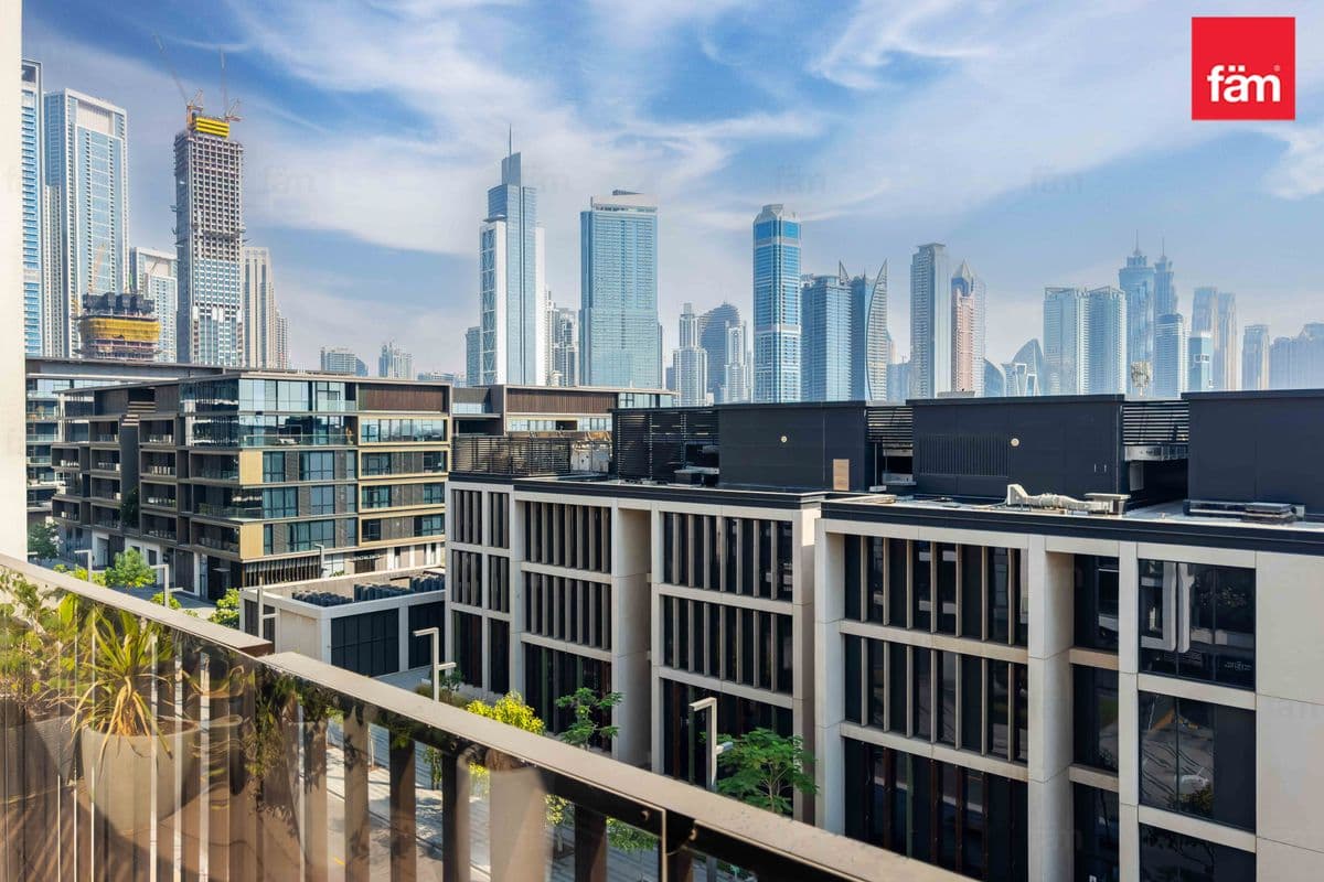 Bespoke Finishes | High Floor | Turnkey Home