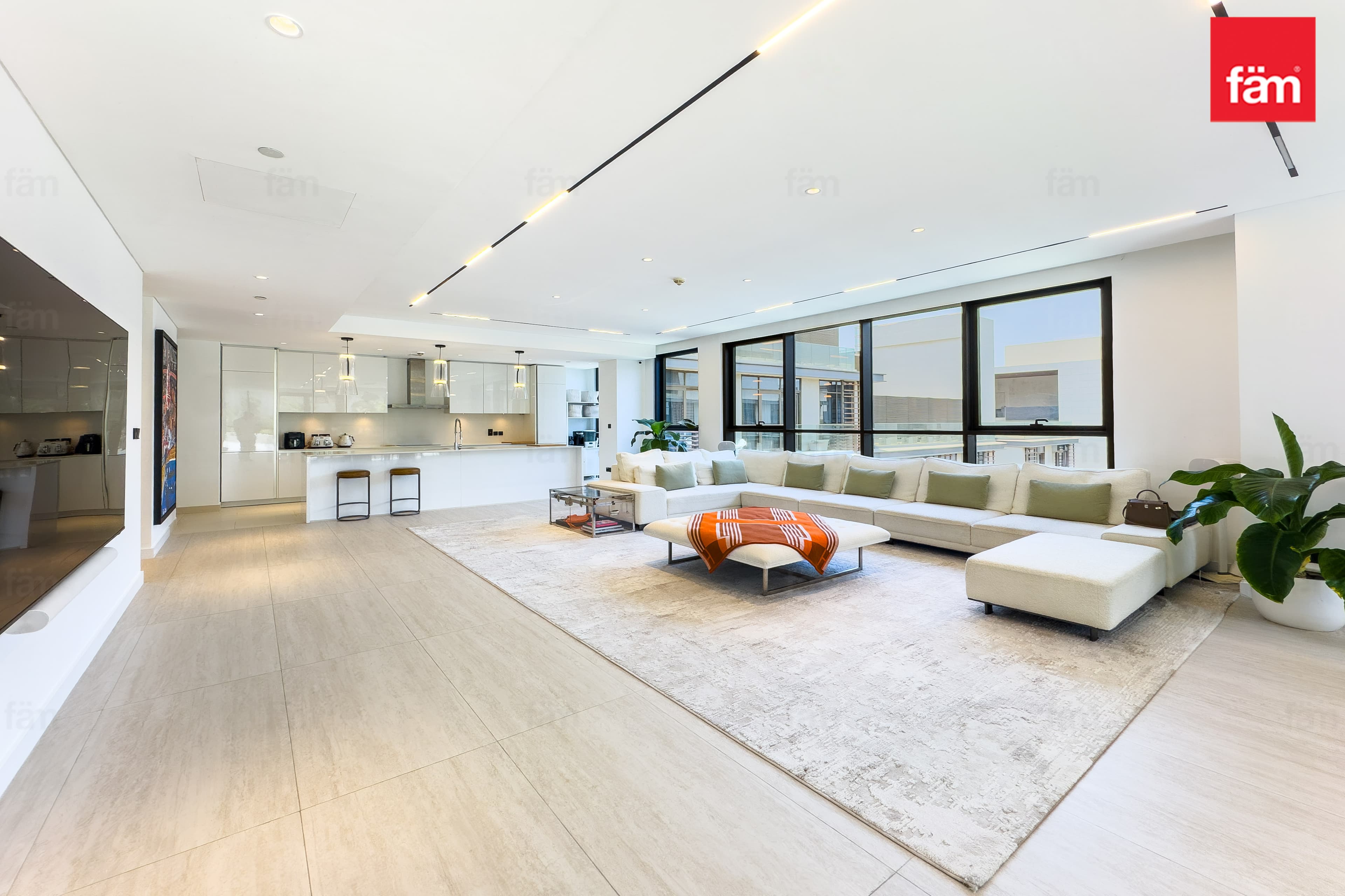 Largest Duplex | Unique Terrace| Burj View