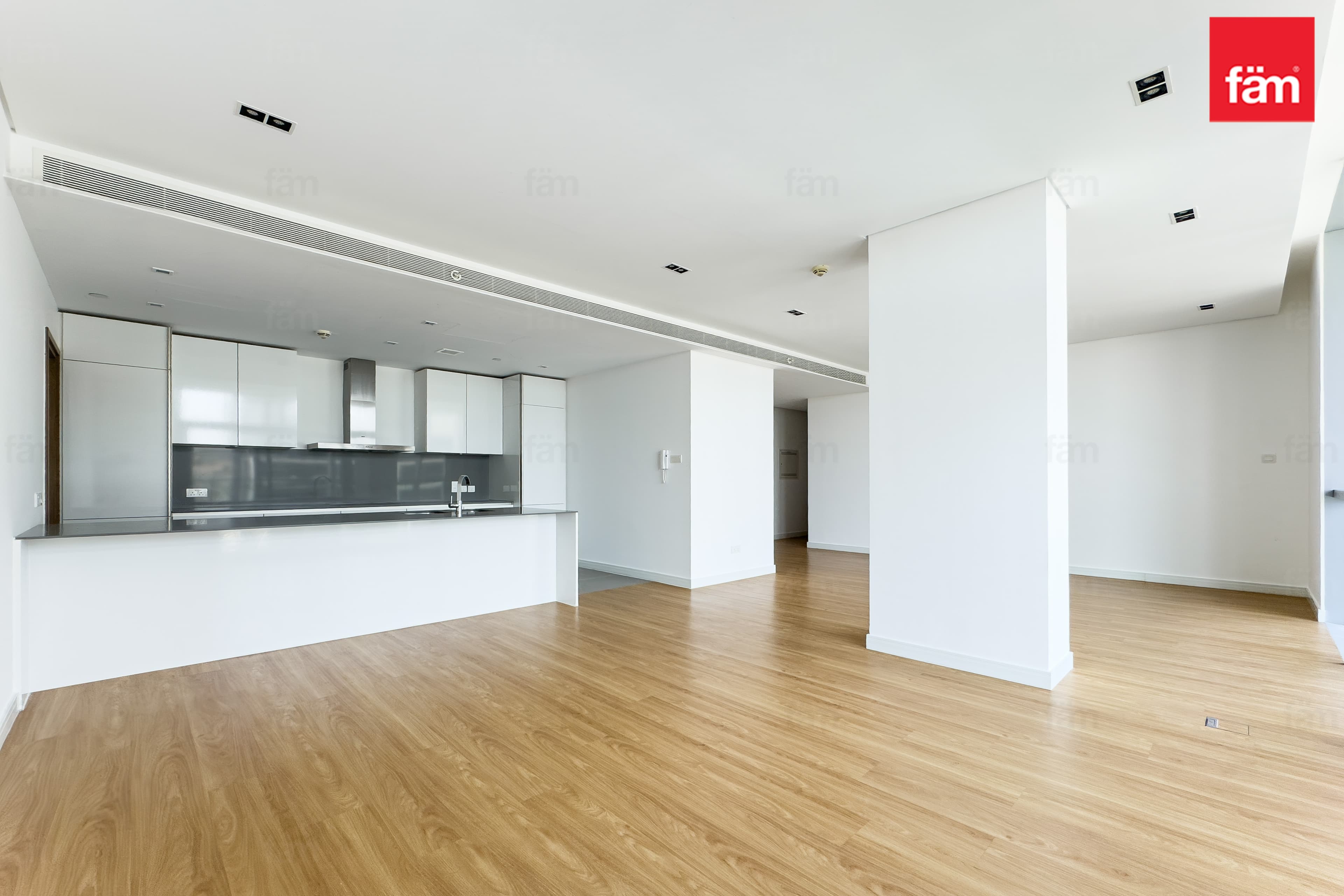 High Floor | Premium | Boulevard View
