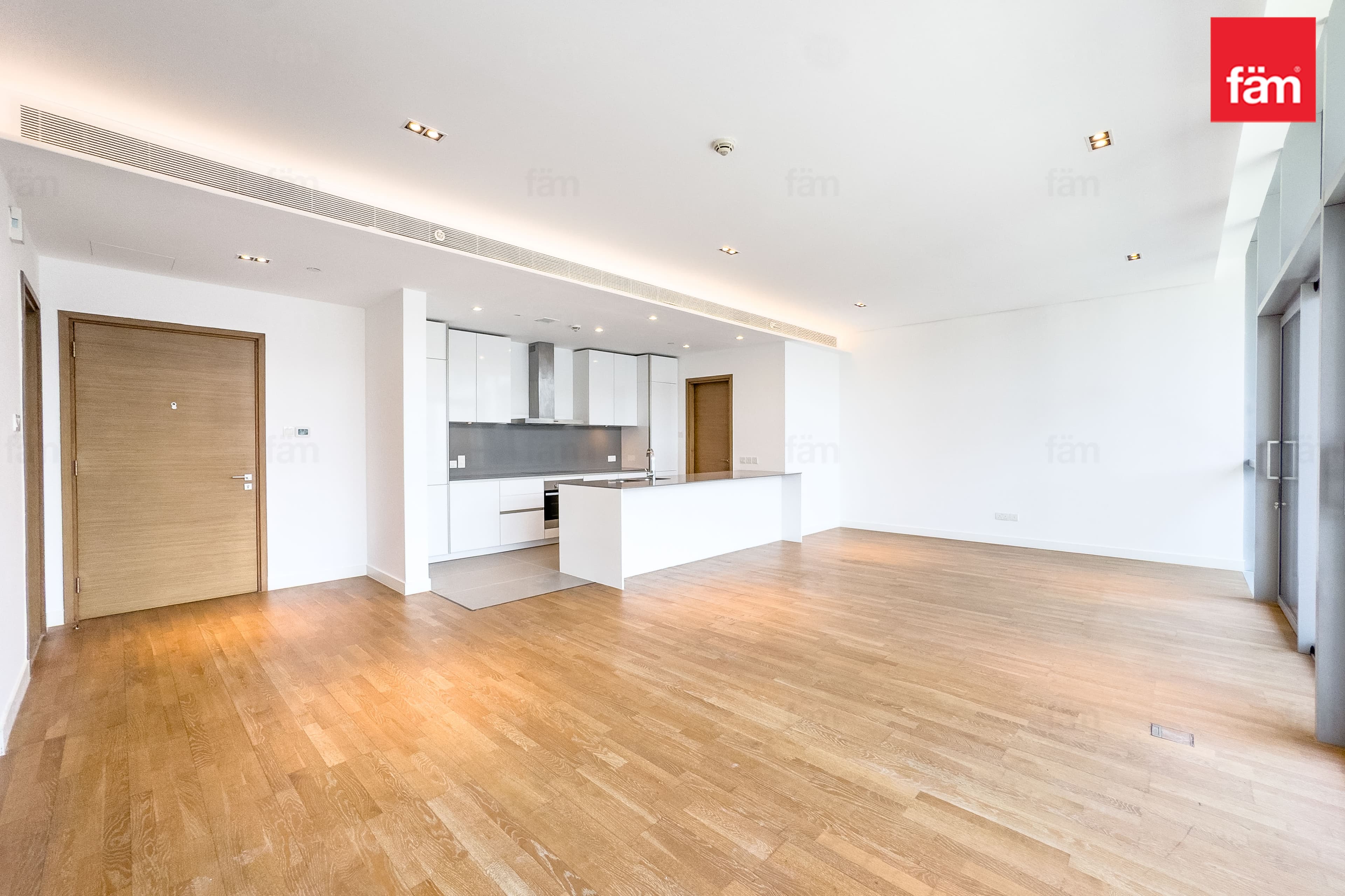 Modern+Renovated 1br | Pool View | 6 Cheques