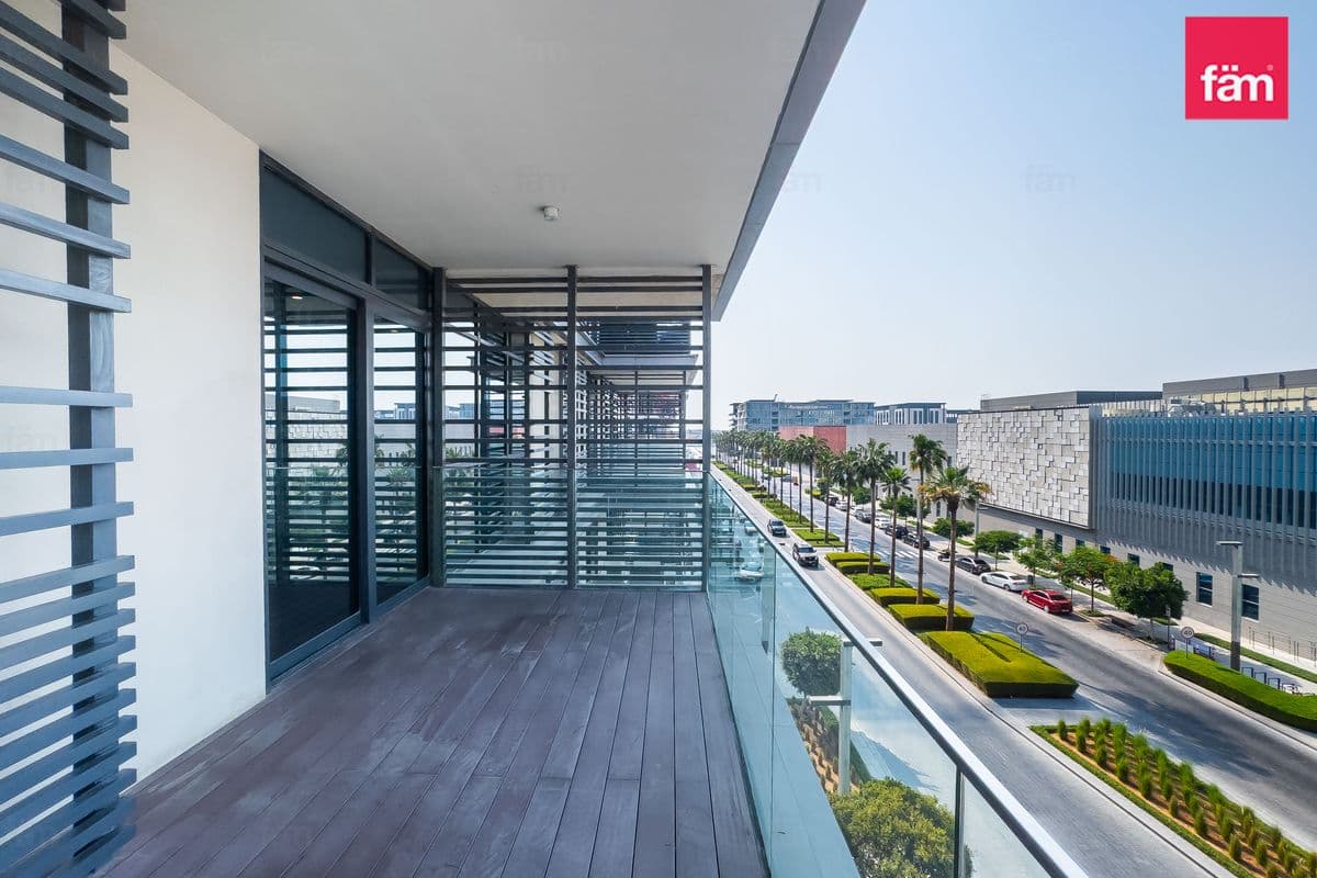 Ready To Move In | Boulevard View | Best Deal
