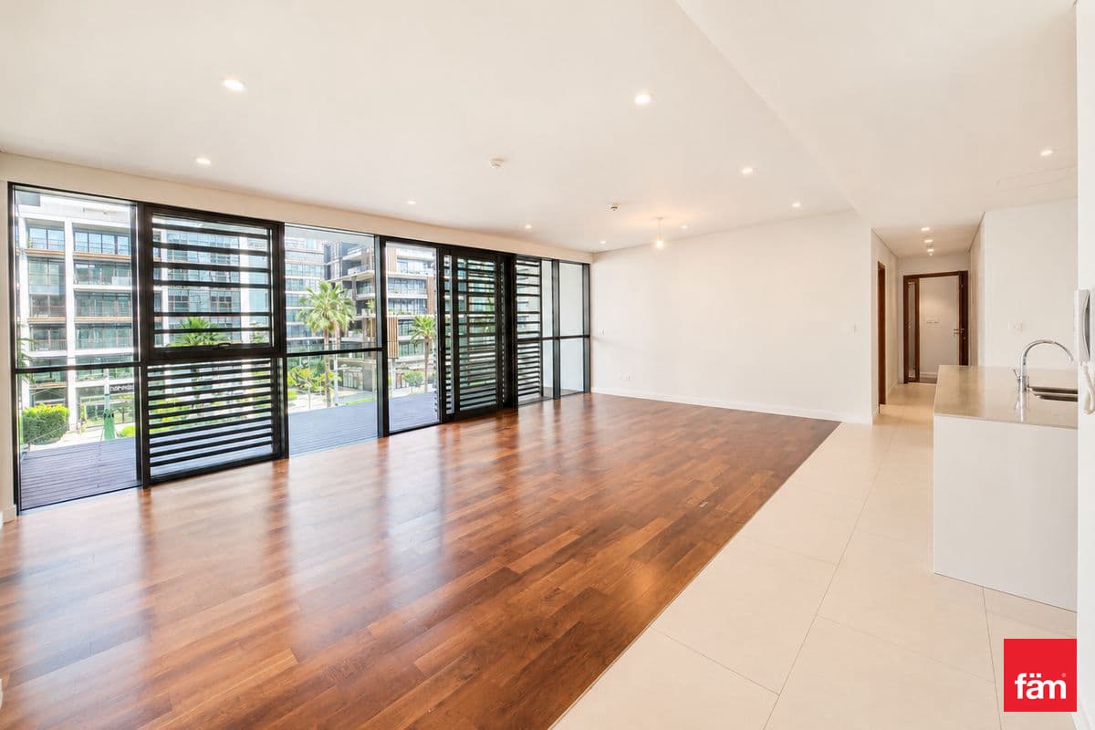 Burj & BLVD View | Spacious 3b+Maid | Vacant