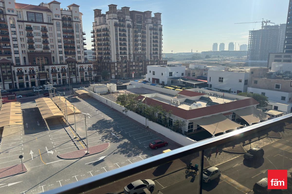 Excellent Amenities | Bright | Luxury Finishes
